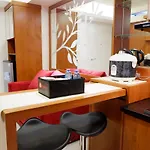 Cozy 2Br Bassura Apartment Near Mall Bassura City By Travelio